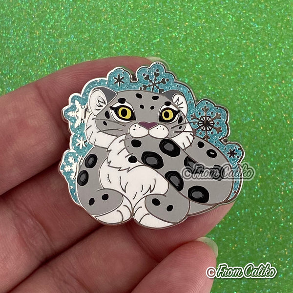 Patreon 2019 - Chonky Snow Leopard Enamel Pin