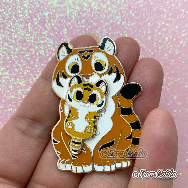 Mama Tiger - Tiger Hard Enamel Pin Tiger Mom