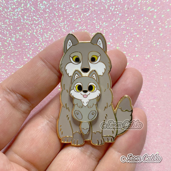 Mama Wolf Pin - Wolf Hard Enamel Pin Momma Wolf Mom