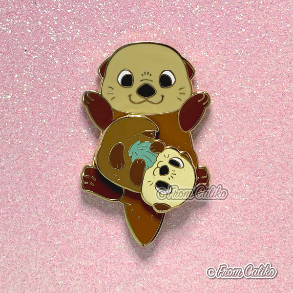 Mama Otter Pin - Sea Otter Hard Enamel Pin Momma Otter Mom