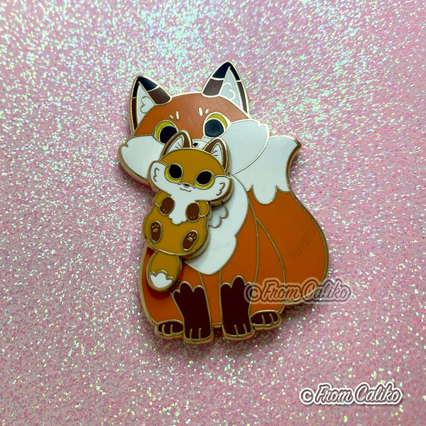 Mama Fox - Fox Hard Enamel Pin Momma Fox Vixen Fox Mom